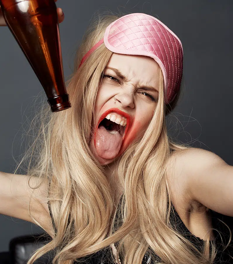 sloppy drunk woman 